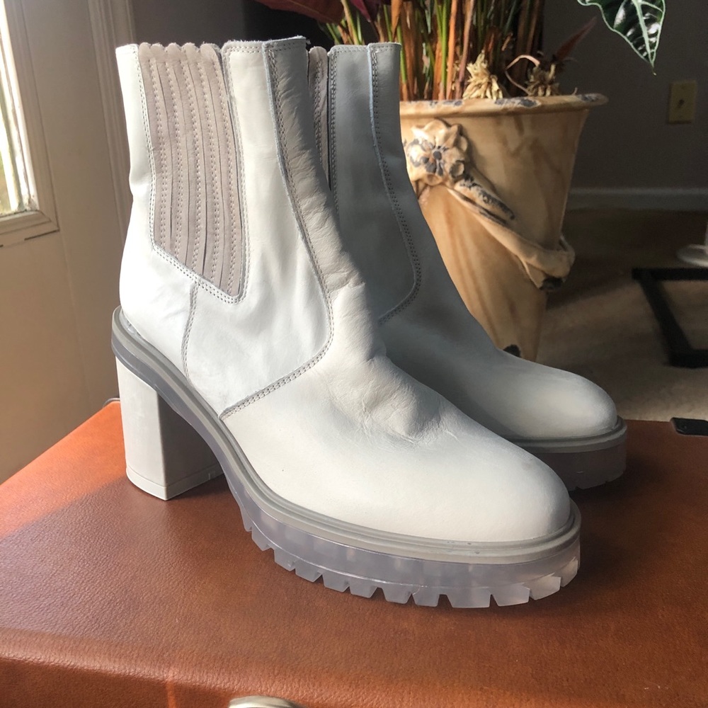 Free People James Chelsea Boot, 40